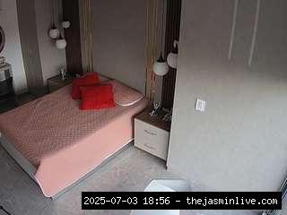 camsoda, voyeurcam-casa-salsa-bedroom-10