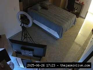 camsoda, voyeurcam-casa-salsa-bedroom-11