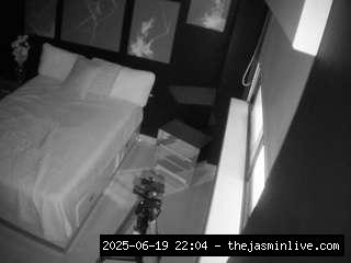 camsoda, voyeurcam-casa-salsa-bedroom-13