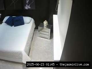camsoda, voyeurcam-casa-salsa-bedroom-13
