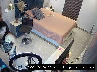 camsoda, voyeurcam-casa-salsa-bedroom-8