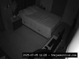 camsoda, voyeurcam-casa-salsa-bedroom-8