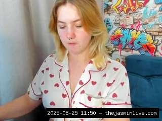camsoda, julia-jips