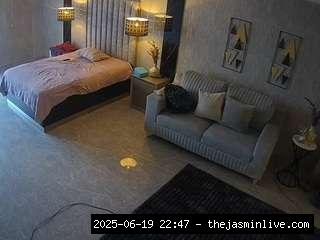camsoda, voyeurcam-casa-salsa-bedroom-14